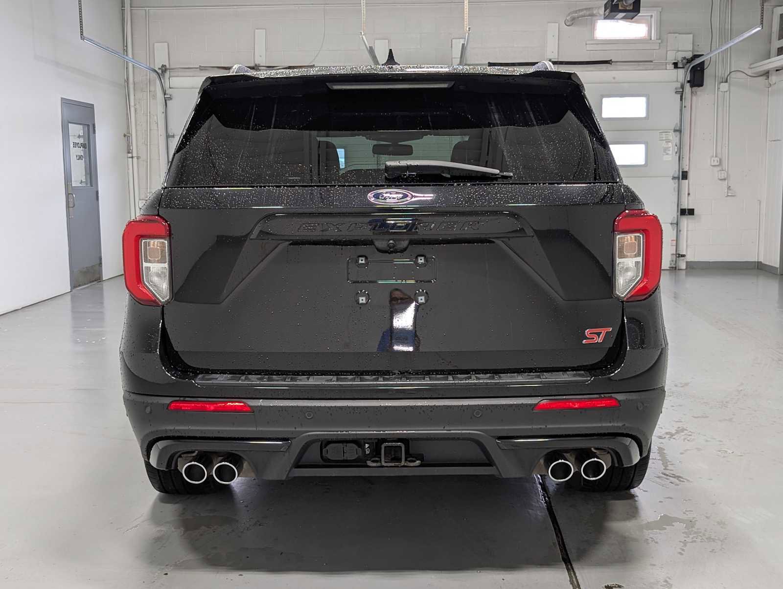Used 2022 Ford Explorer ST w/ ST Street Pack AWD/4WD image 9