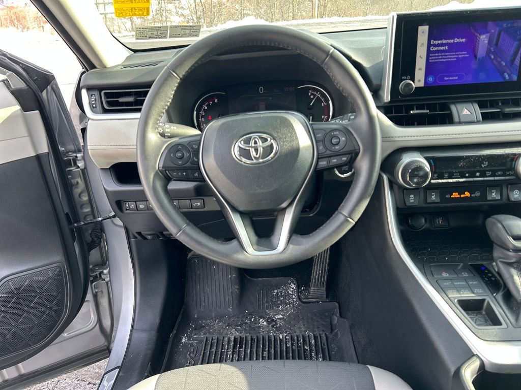 Certified 2024 Toyota RAV4 XLE image 21