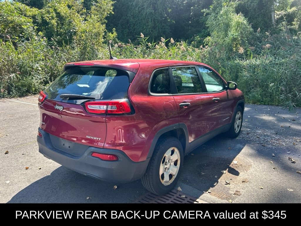 Used 2016 Jeep Cherokee Sport w/ Cold Weather Group AWD/4WD image 3