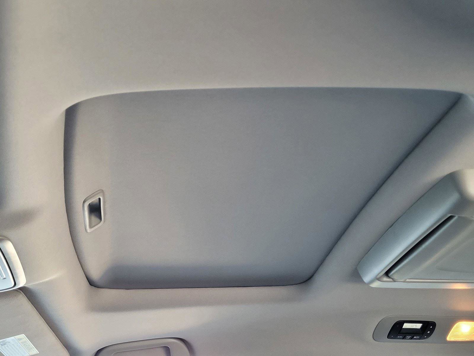 Used 2024 Honda Odyssey Touring image 18