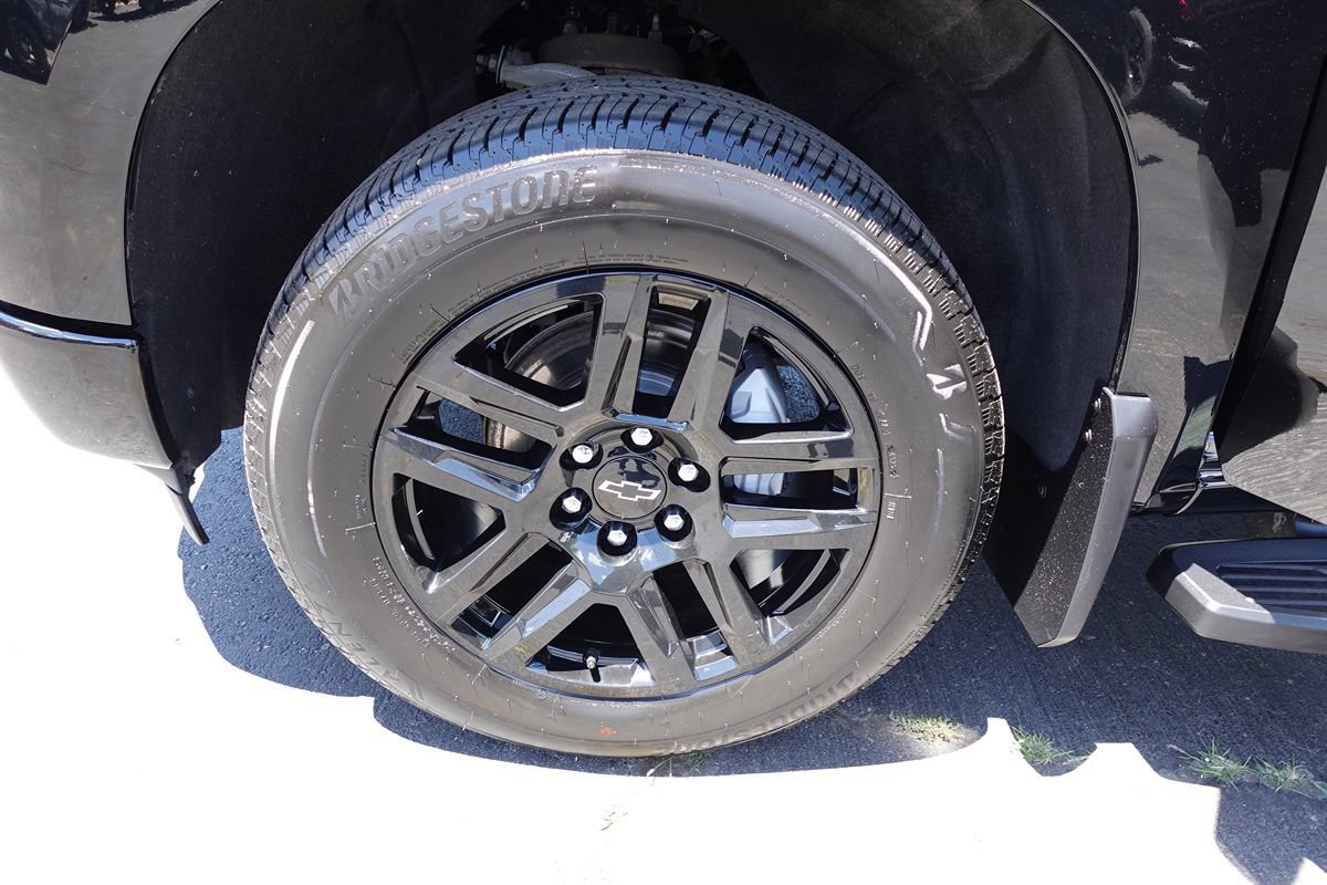Used 2024 Chevrolet Silverado 1500 Custom AWD/4WD image 52