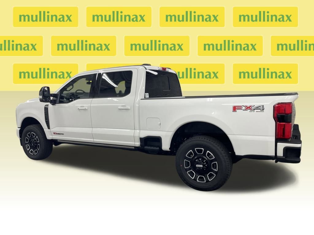 New 2026 Ford F350 Platinum w/ FX4 Off-Road Package image 9