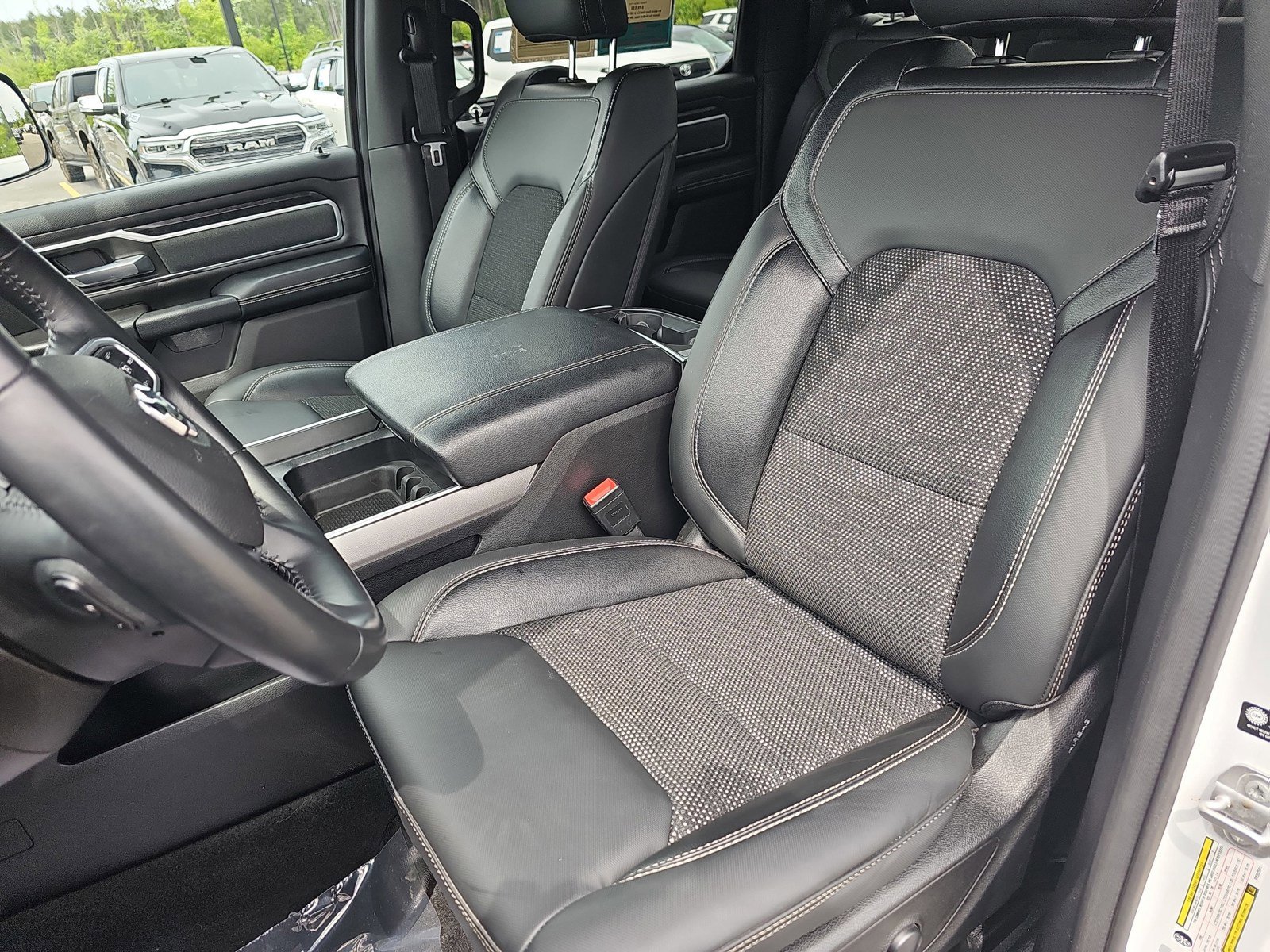 Used 2023 RAM 1500 Big Horn AWD/4WD image 15