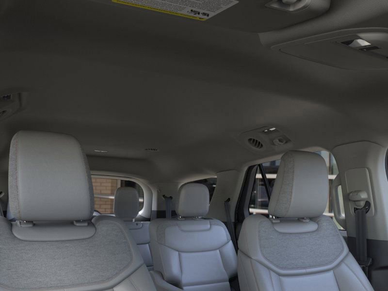 New 2026 Ford Explorer Active w/ Active Comfort Package RWD image 24