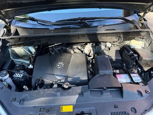 Used 2018 Toyota Highlander XLE AWD/4WD image 53