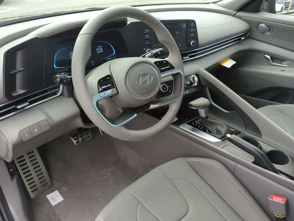 New 2026 Hyundai Elantra Sport w/ Cargo Package FWD image 15
