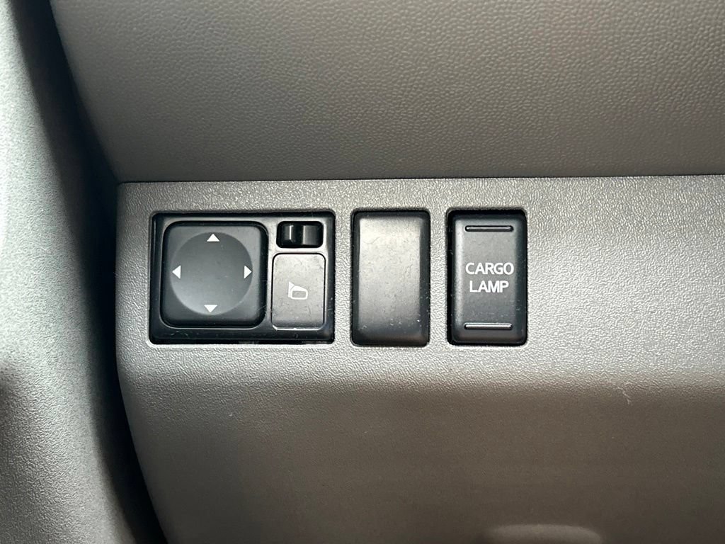 Used 2020 Nissan Frontier SV RWD image 29