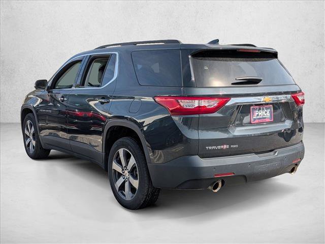 Used 2021 Chevrolet Traverse LT w/ LT Premium Package image 3