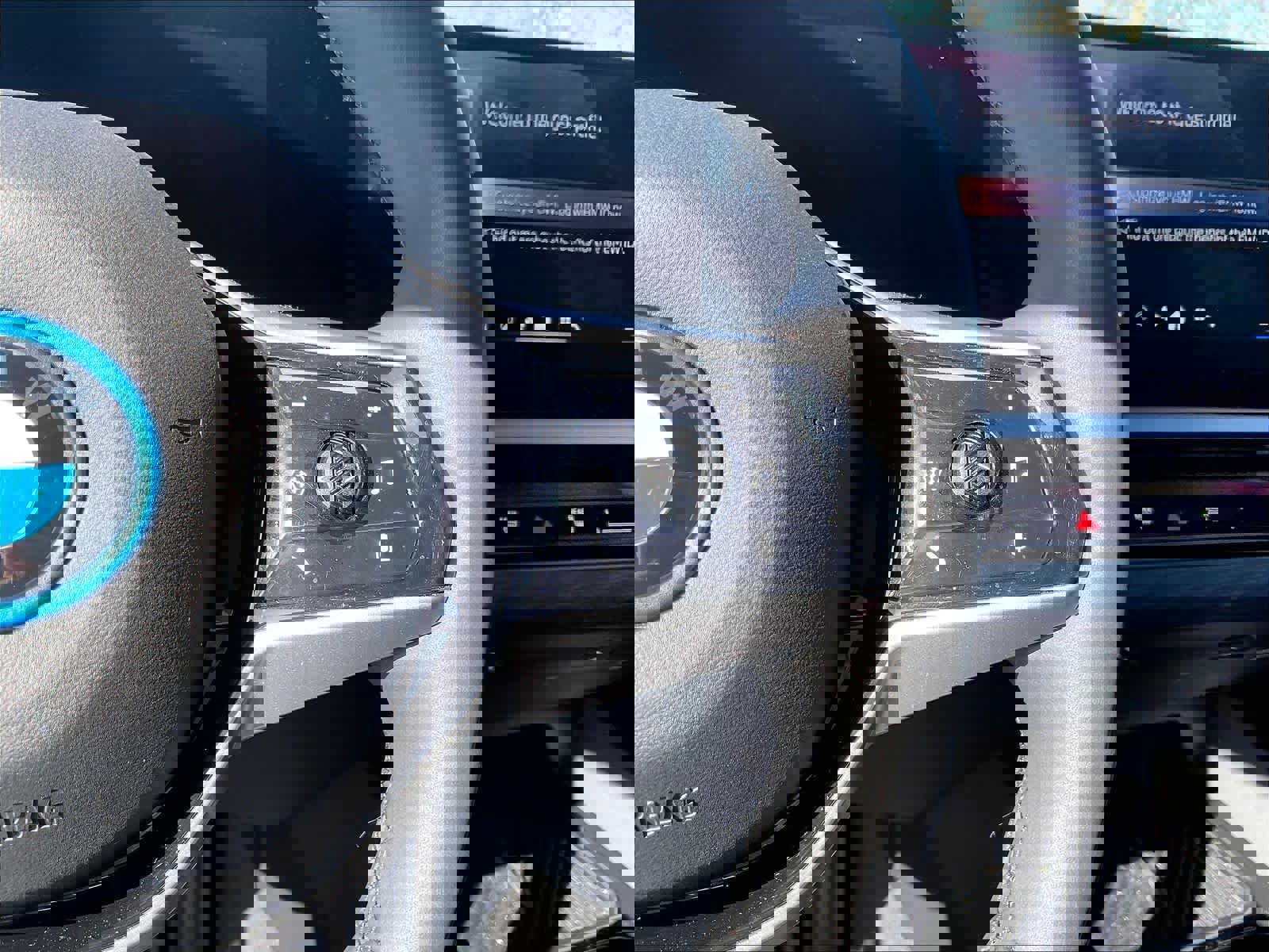 Certified 2025 BMW i5 xDrive40 w/ Premium Package image 21