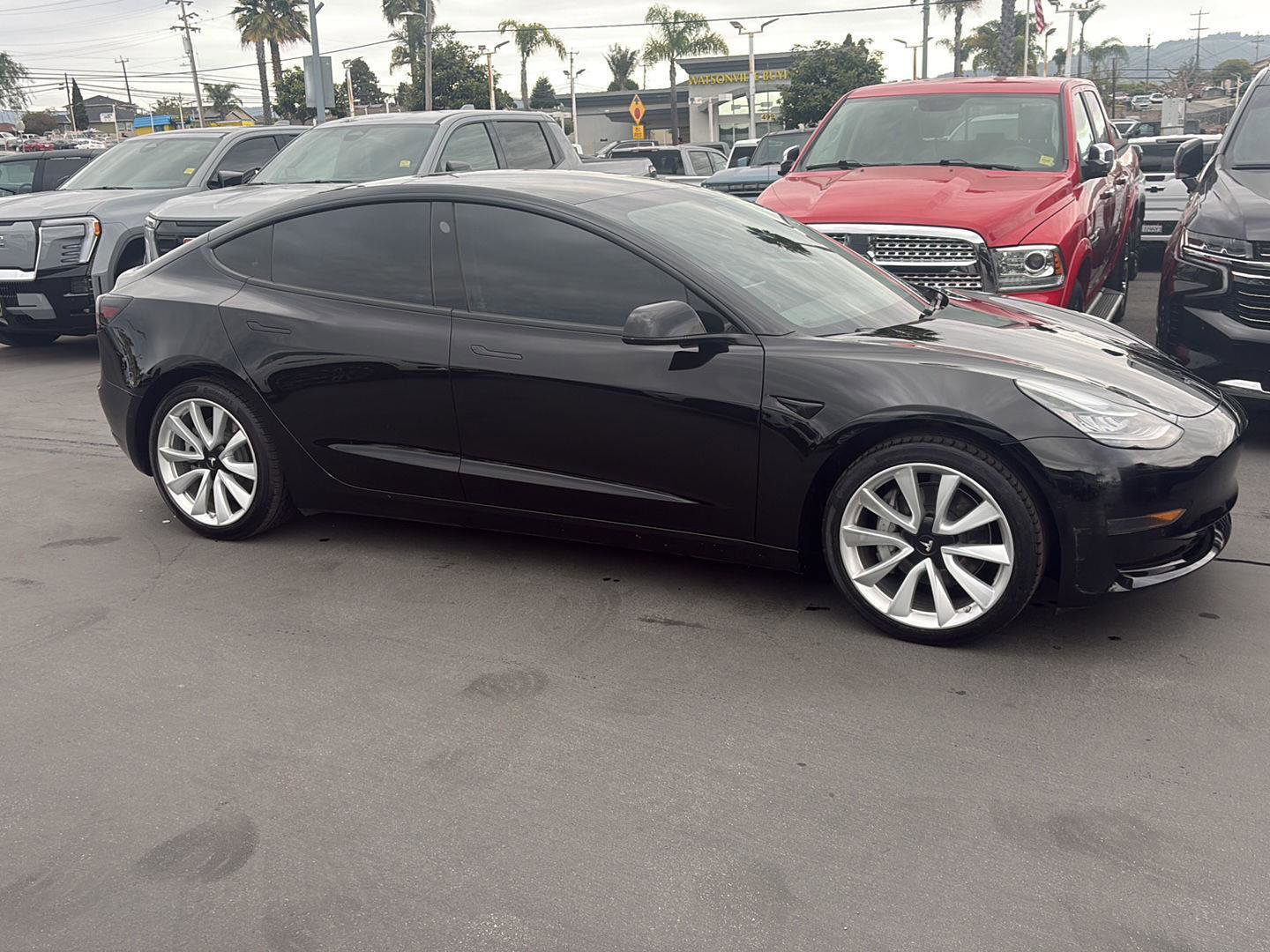 Used 2020 Tesla Model 3 Standard Range RWD image 3