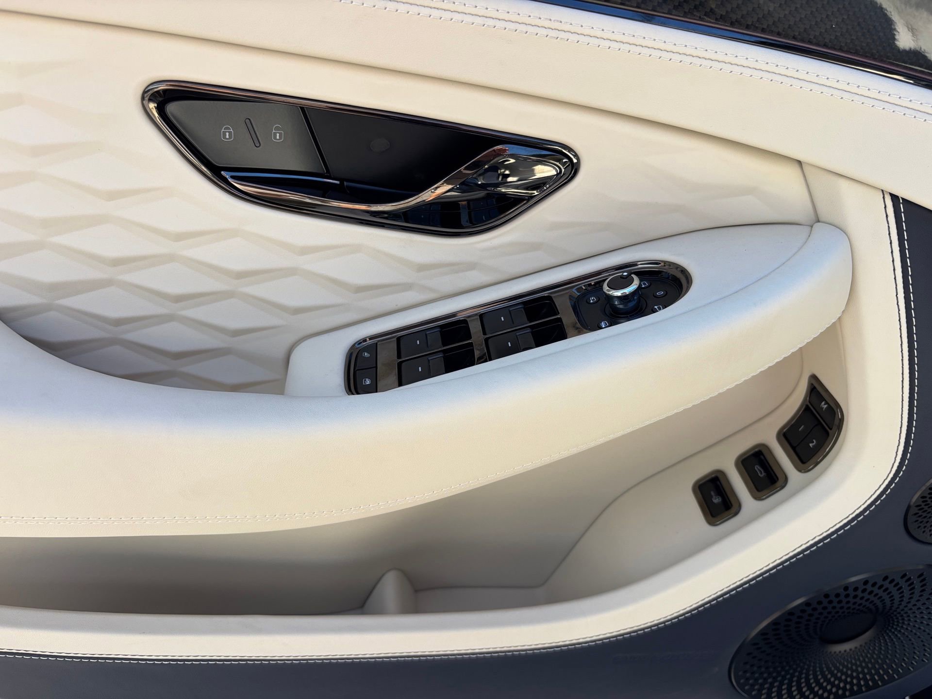 New 2025 Bentley Continental GT Speed image 37