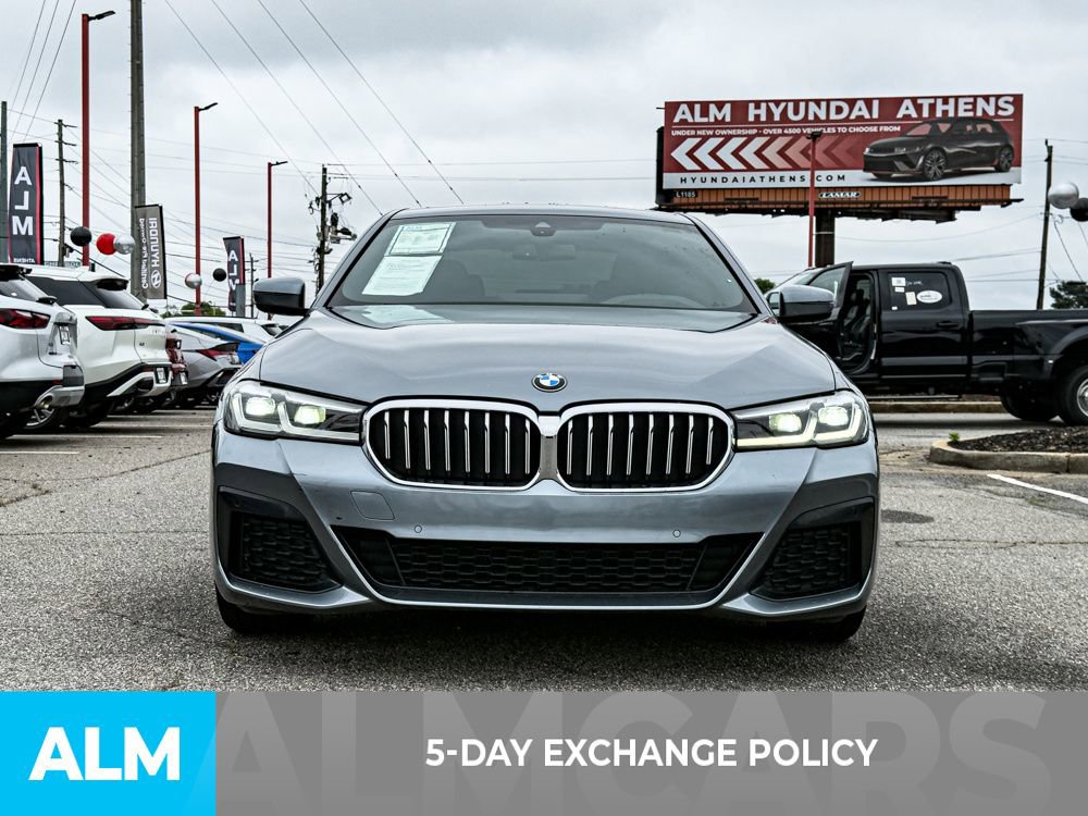 Used 2021 BMW 530i w/ M Sport Package RWD image 3