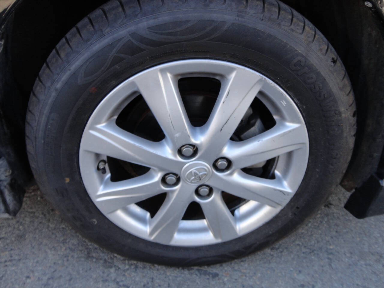 Used 2017 Toyota Prius C Four FWD image 36