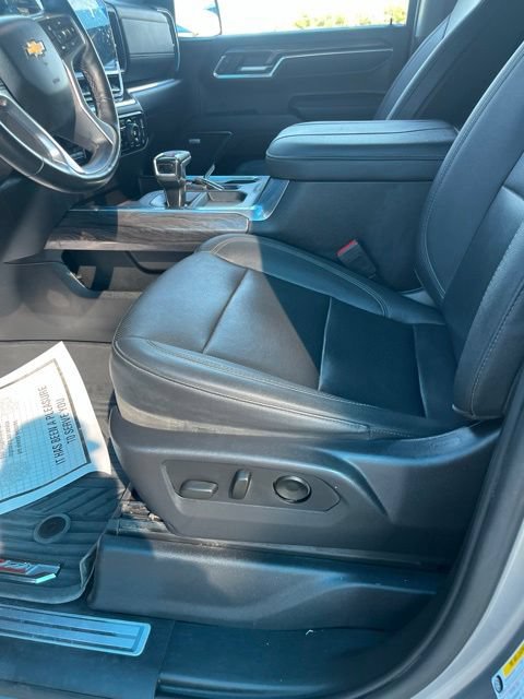Used 2023 Chevrolet Silverado 1500 LTZ w/ LTZ Premium Package AWD/4WD image 12