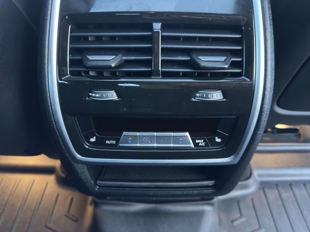 Used 2022 BMW X6 M Base w/ Executive Package image 27