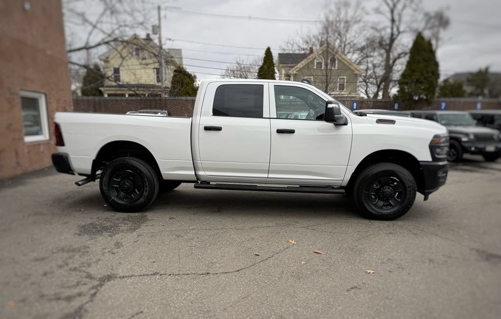 New 2026 RAM 3500 Tradesman AWD/4WD image 4