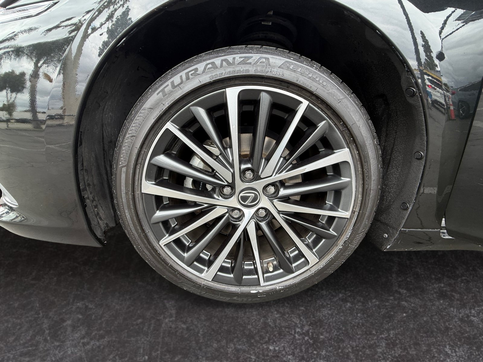 Used 2024 Lexus ES 300h w/ Premium Package FWD image 14