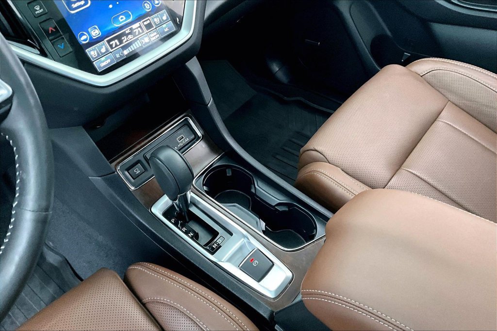 Used 2025 Subaru Ascent Touring w/ Popular Package #1 AWD/4WD image 17