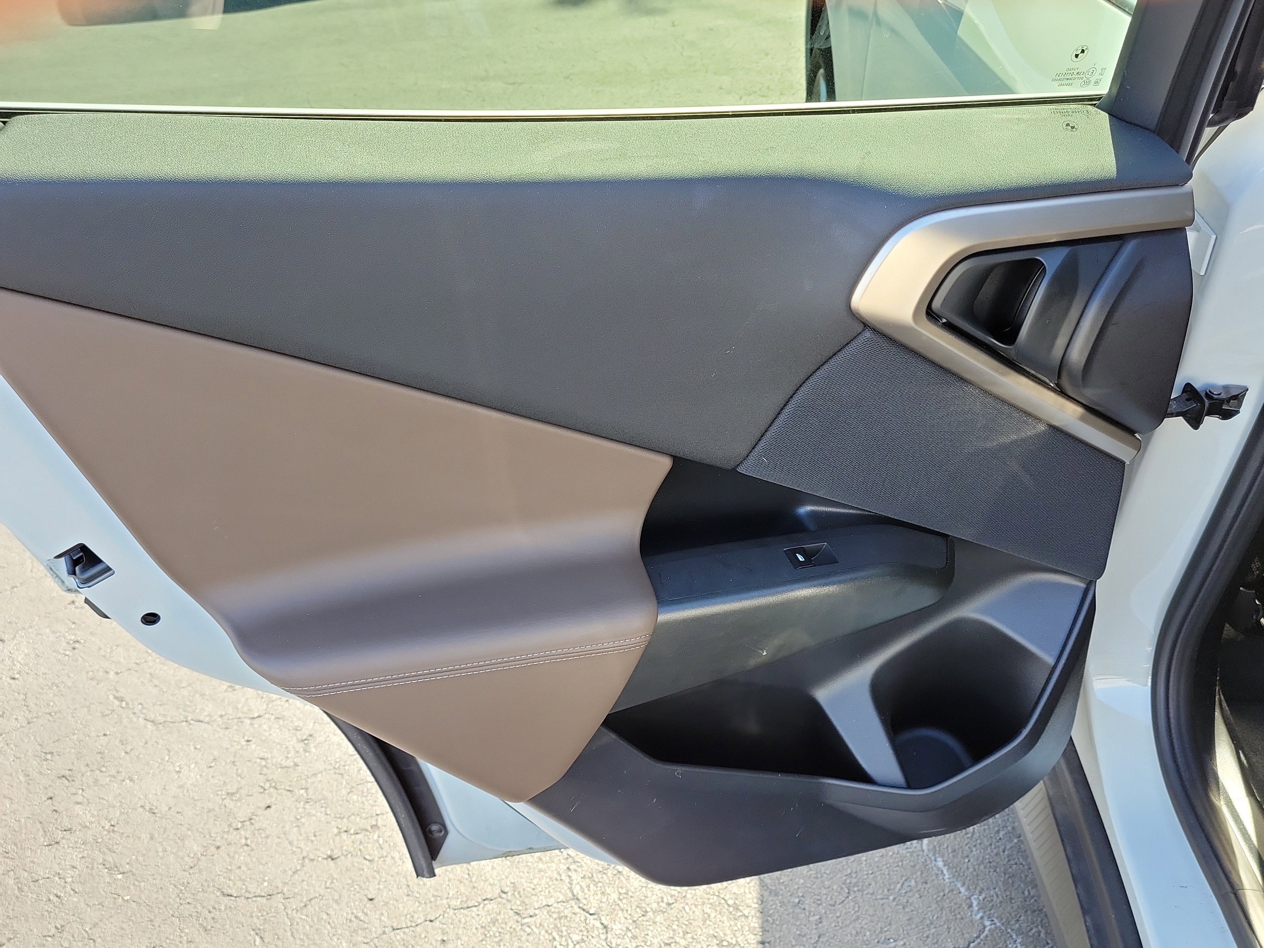 Used 2025 BMW X3 xDrive30i w/ Premium Package image 9