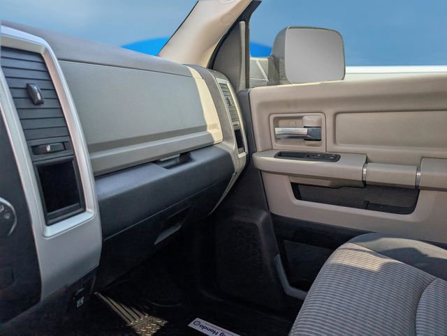 Used 2011 RAM 1500 Classic SLT image 27