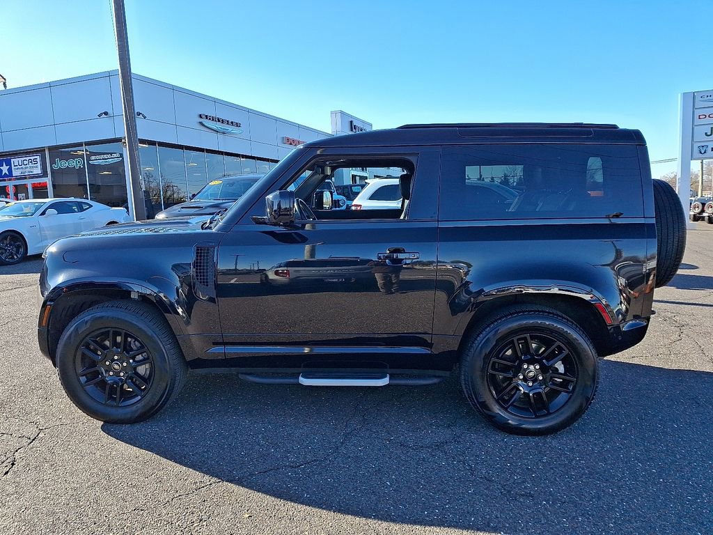Used 2022 Land Rover Defender 90 X-Dynamic S AWD/4WD image 7