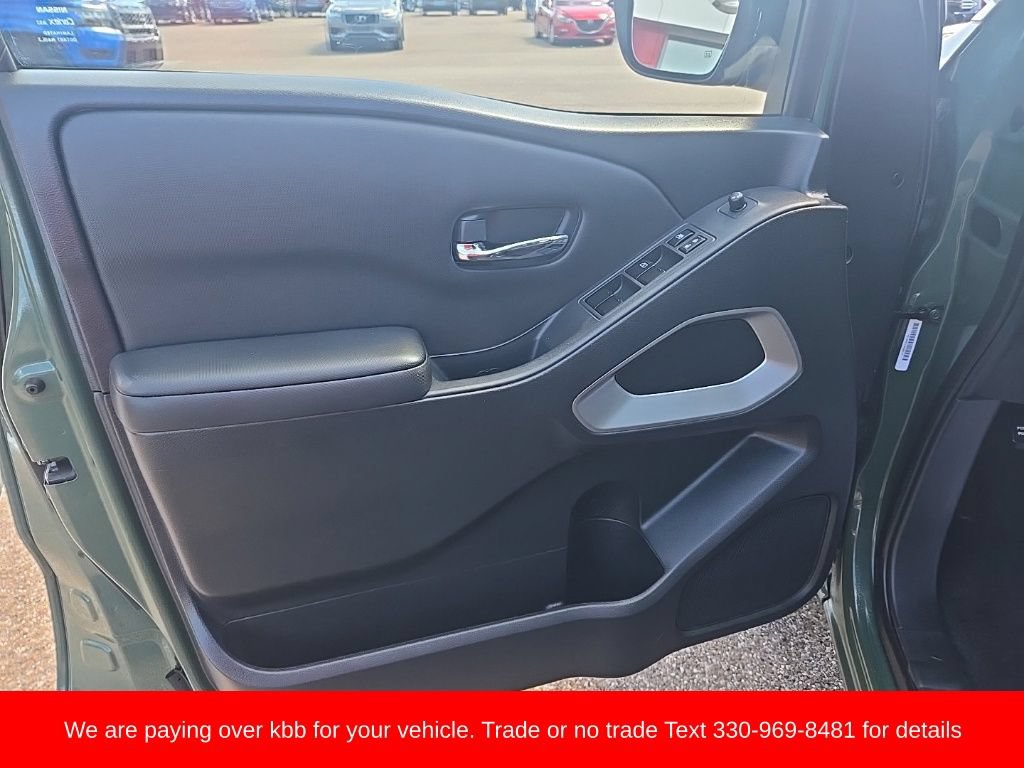 Used 2023 Nissan Frontier SV w/ SV Convenience Package AWD/4WD image 12