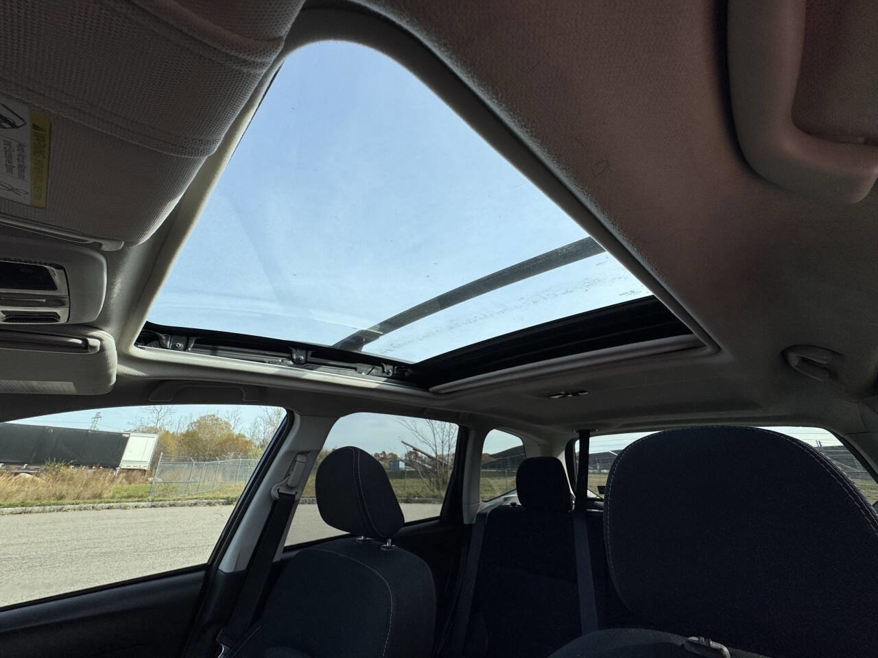 Used 2015 Subaru Forester 2.5i Premium w/ All-Weather Package image 29