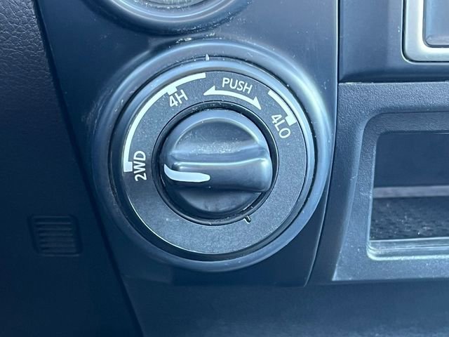 Used 2018 Nissan Titan S w/ S Utility Package image 26