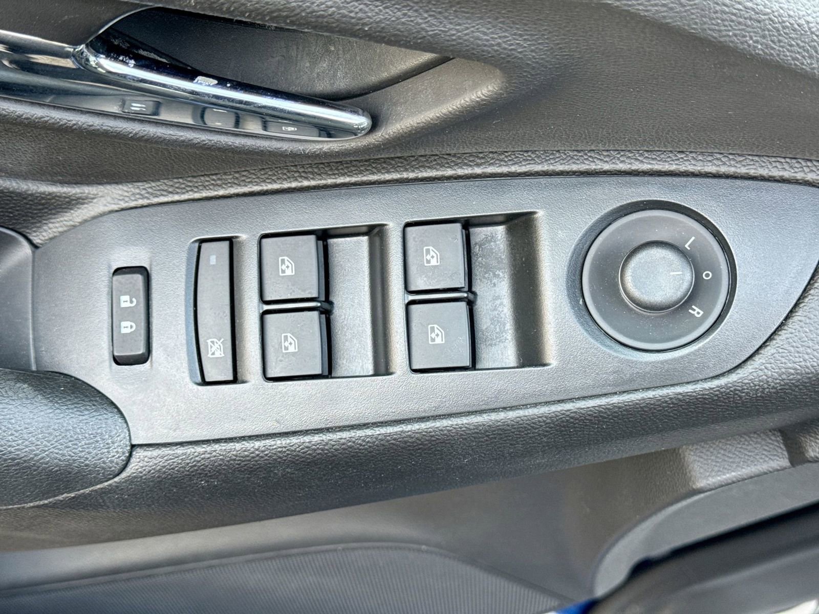 Used 2017 Chevrolet Trax LS image 15