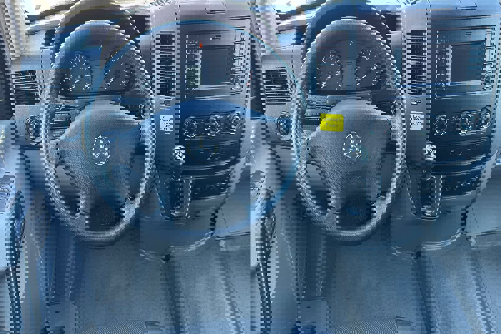 Used 2016 Mercedes-Benz Sprinter 2500 image 13