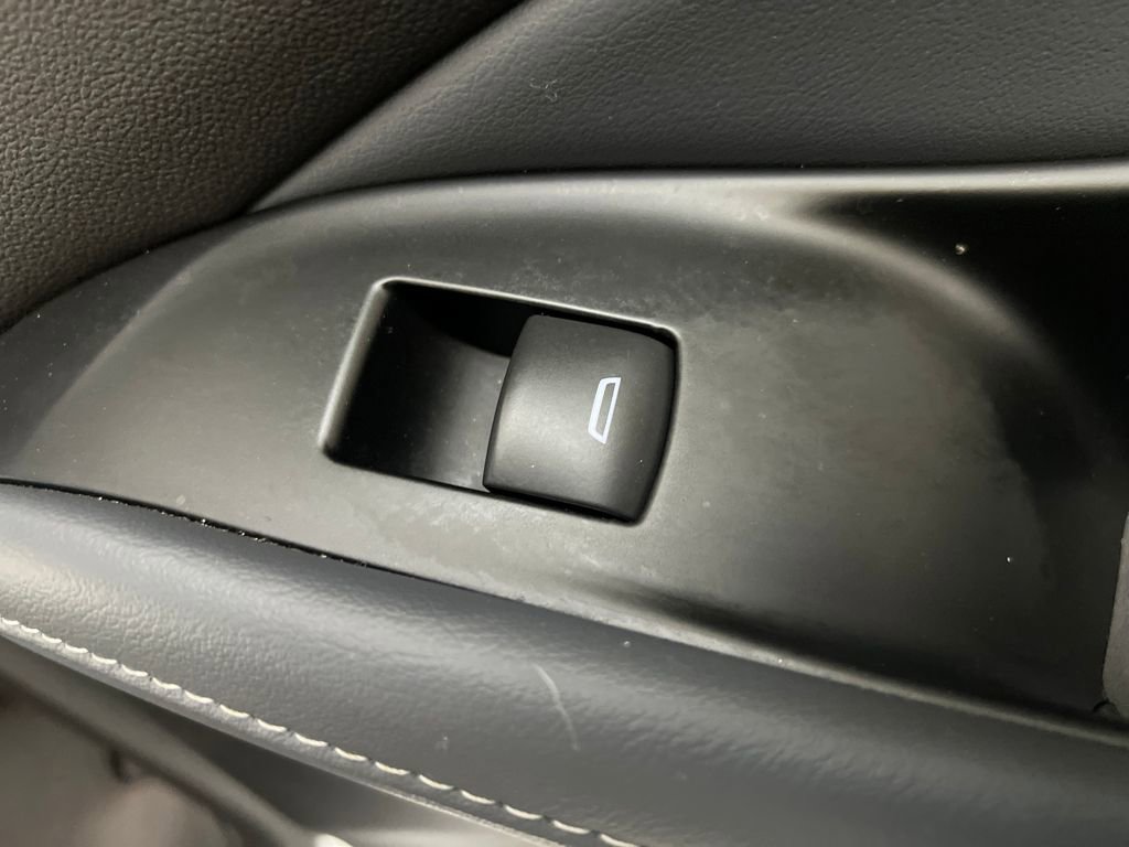 Used 2024 Buick Enclave Premium image 22