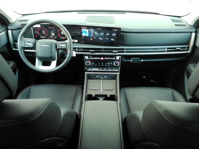 Used 2024 Hyundai Santa Fe SEL FWD image 3