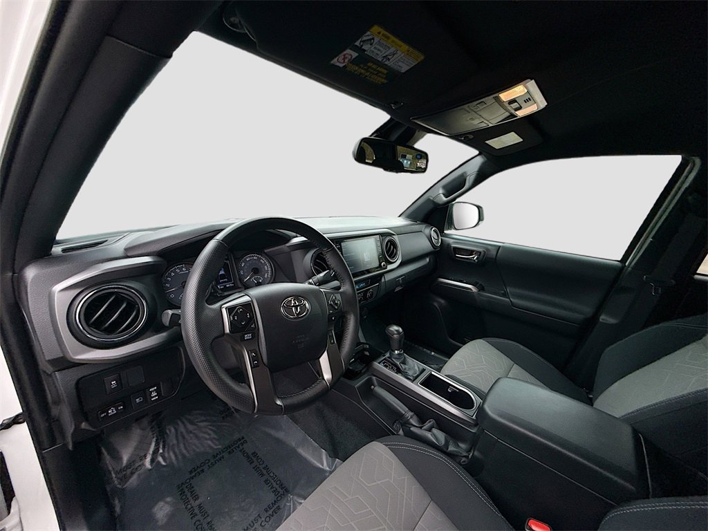 Used 2023 Toyota Tacoma TRD Sport image 9