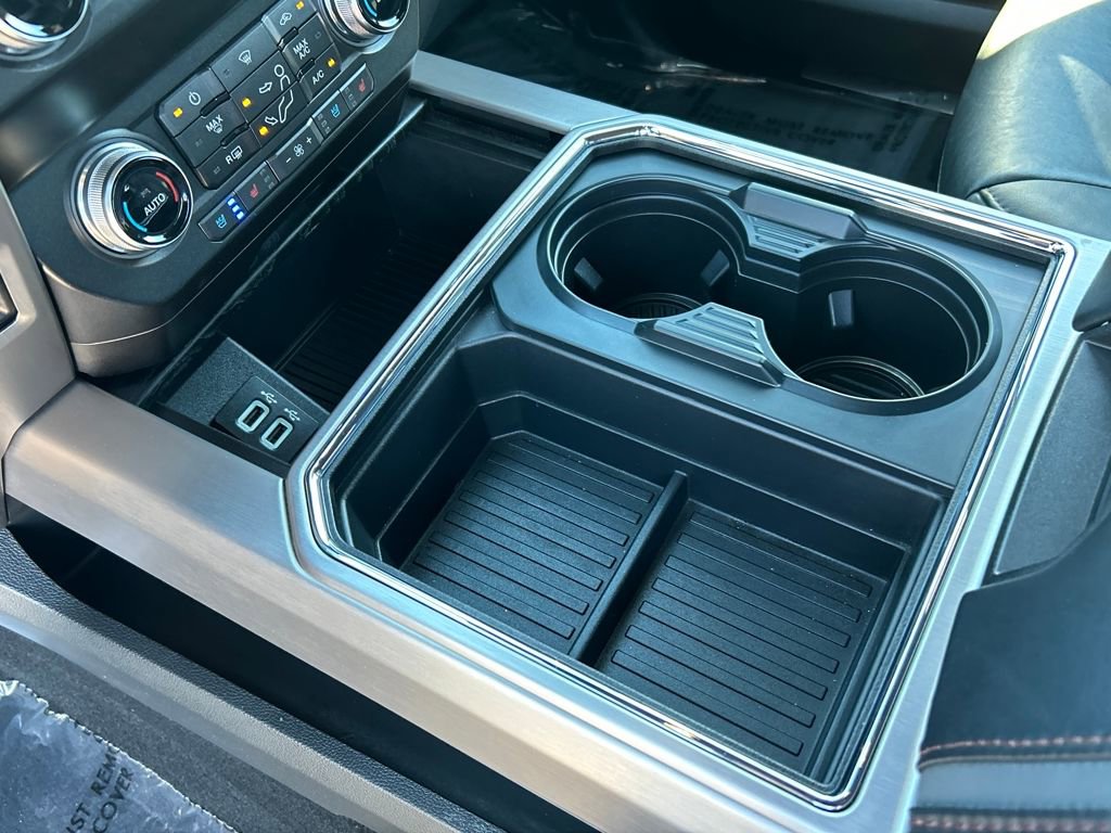 Used 2019 Ford F250 Platinum w/ Platinum Ultimate Package image 16