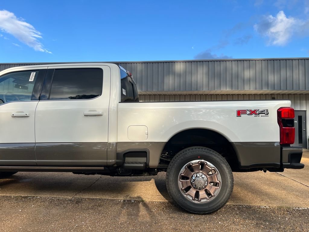 New 2026 Ford F350 King Ranch image 40