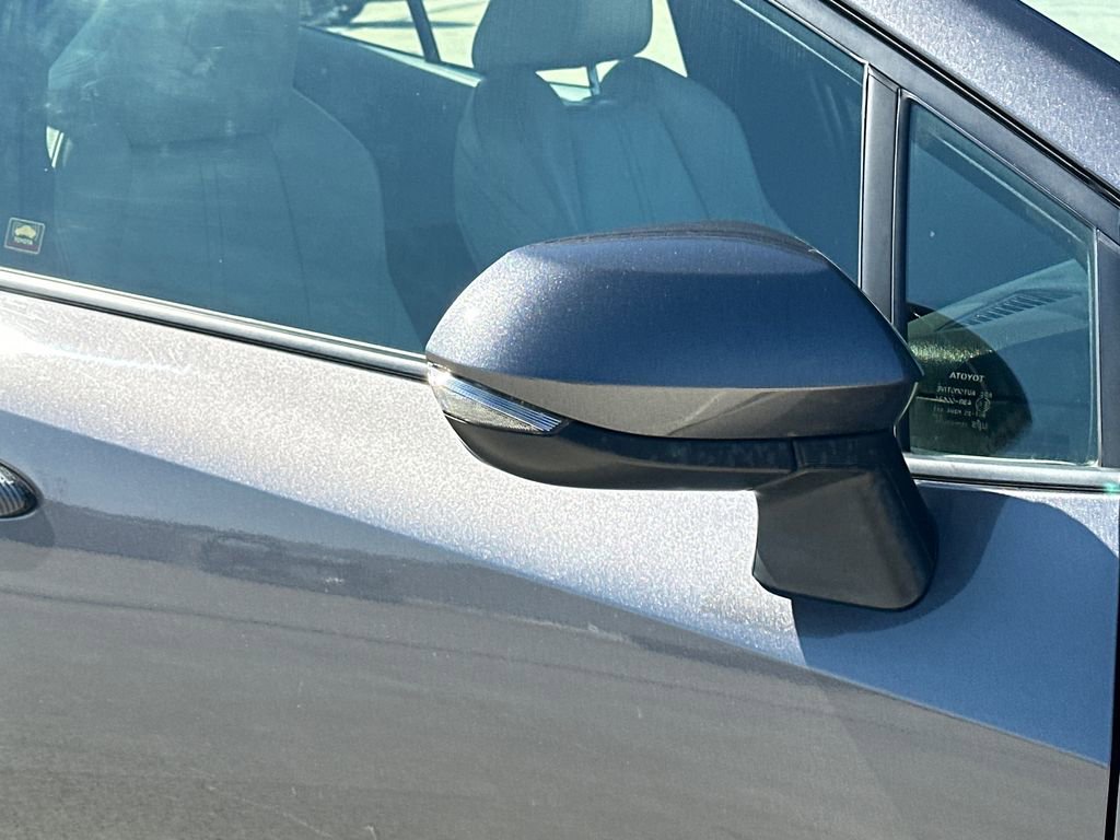 Used 2021 Toyota Corolla XSE image 9