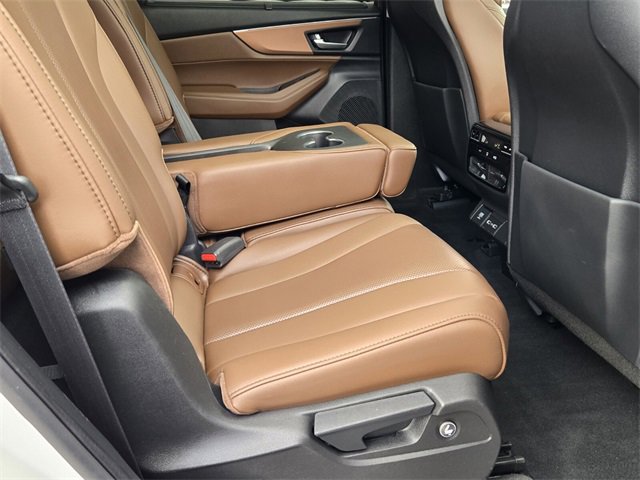 Certified 2024 Acura MDX FWD w/ Technology Package image 14