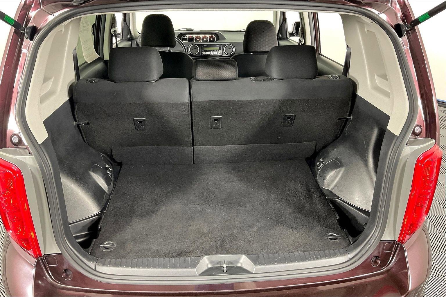 Used 2008 Scion xB FWD image 35