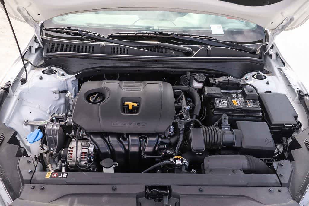 Used 2024 Kia Forte LXS w/ LXS Technology Package FWD image 29