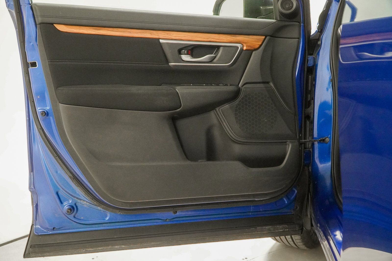 Used 2020 Honda CR-V EX image 19