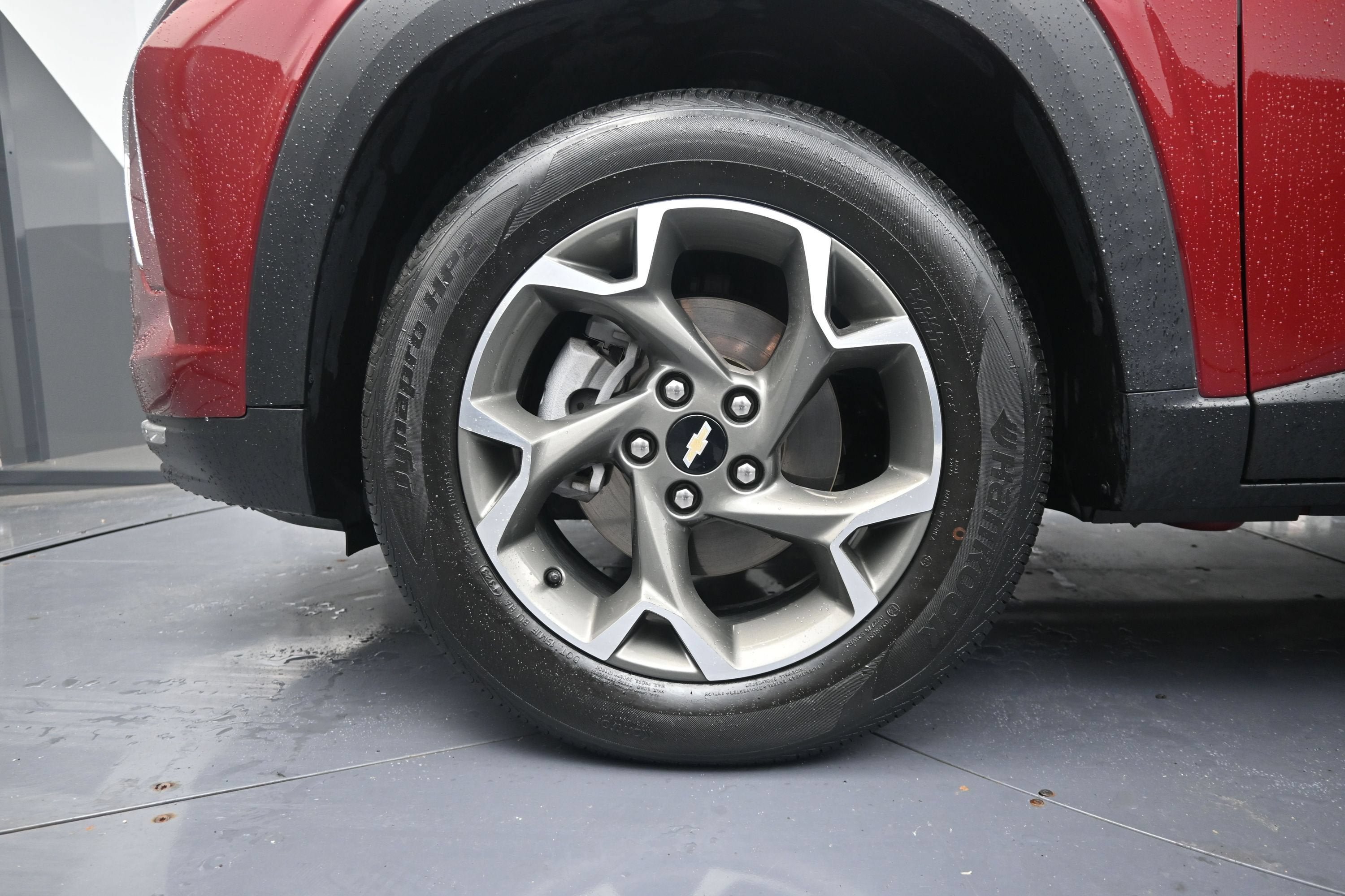 Used 2024 Chevrolet Trax LT FWD image 26
