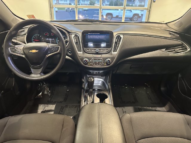 Used 2019 Chevrolet Malibu LT FWD image 8