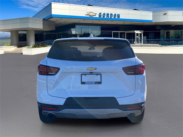 Used 2023 Chevrolet Blazer LT image 4