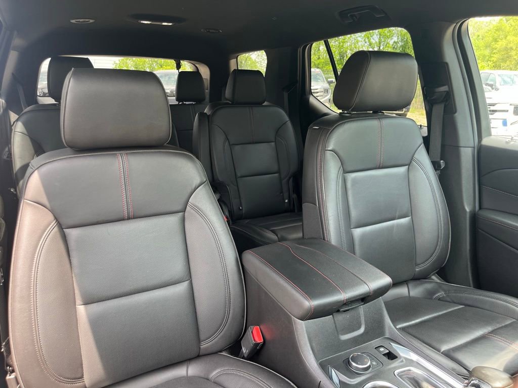 Used 2022 Chevrolet Traverse RS w/ LPO, Floor Liner Package AWD/4WD image 37
