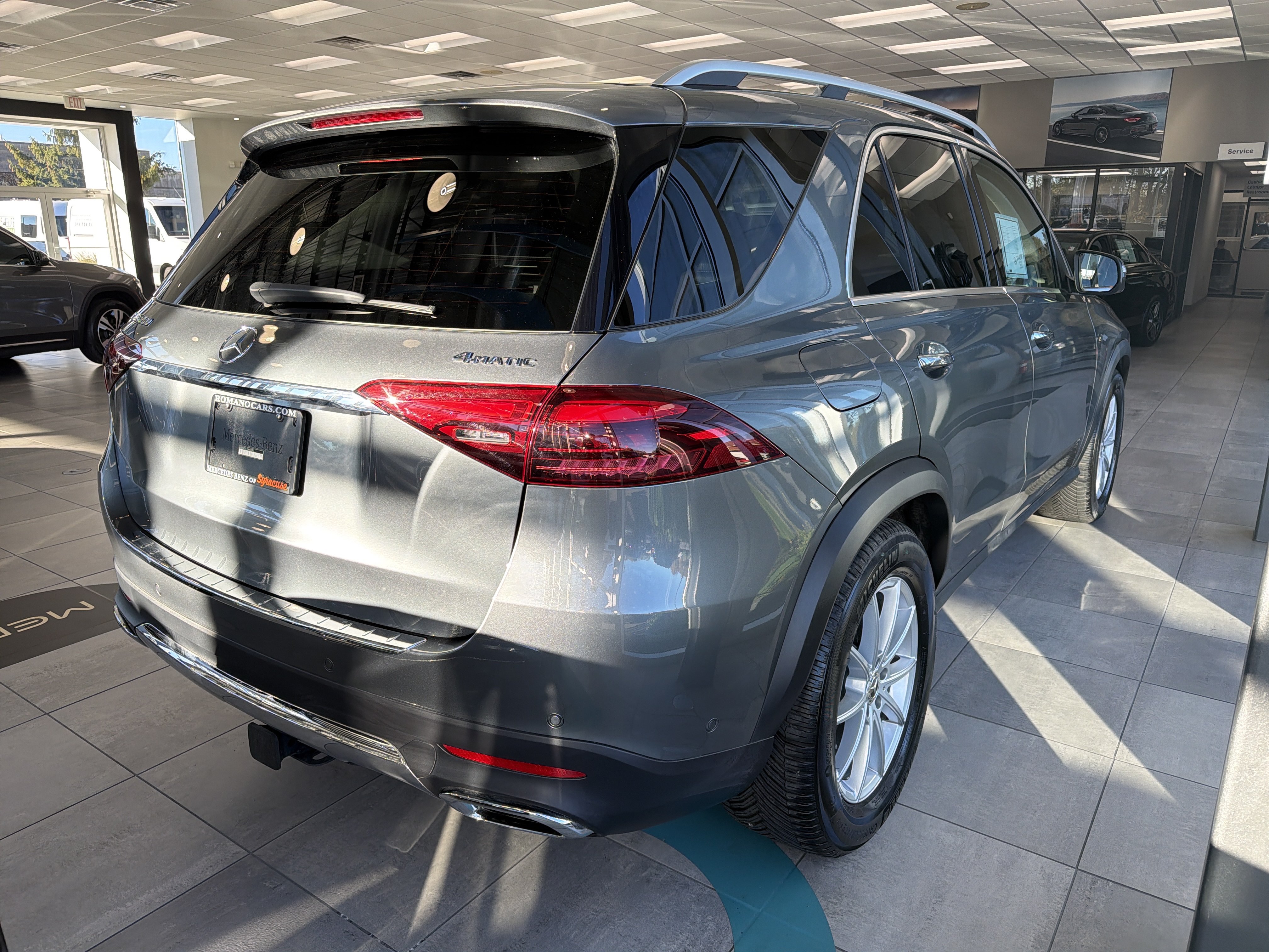Used 2026 Mercedes-Benz GLE 350 4MATIC image 6