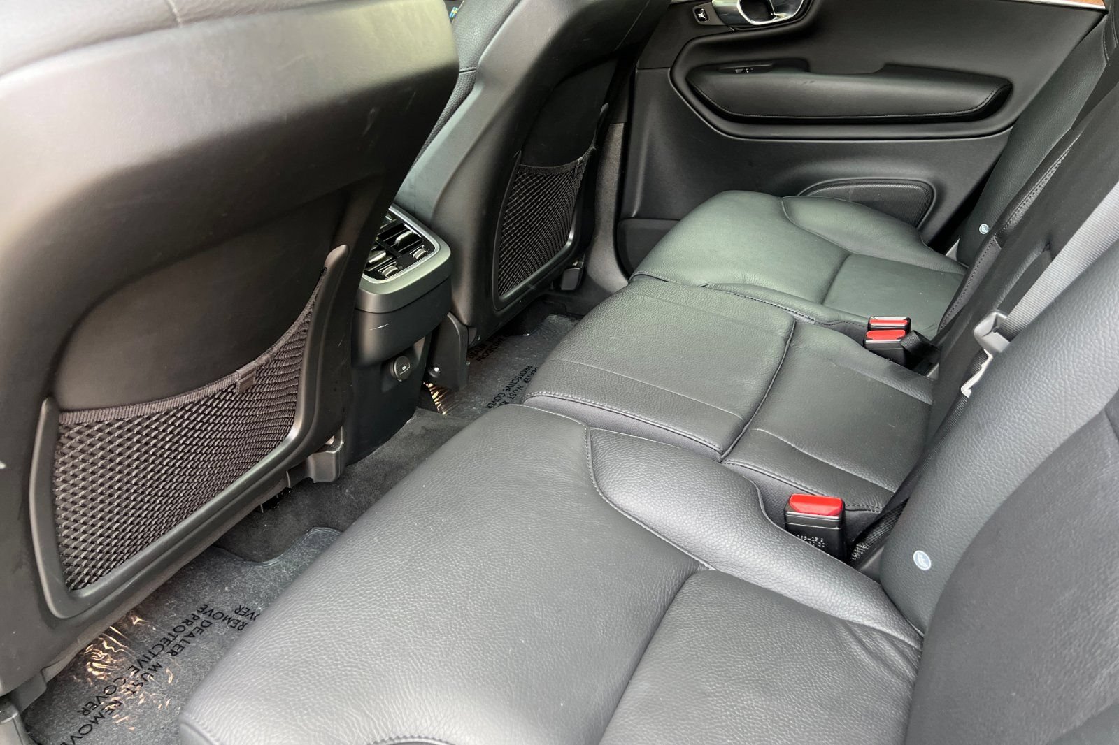 Used 2023 Volvo XC90 B5 Plus AWD/4WD image 14