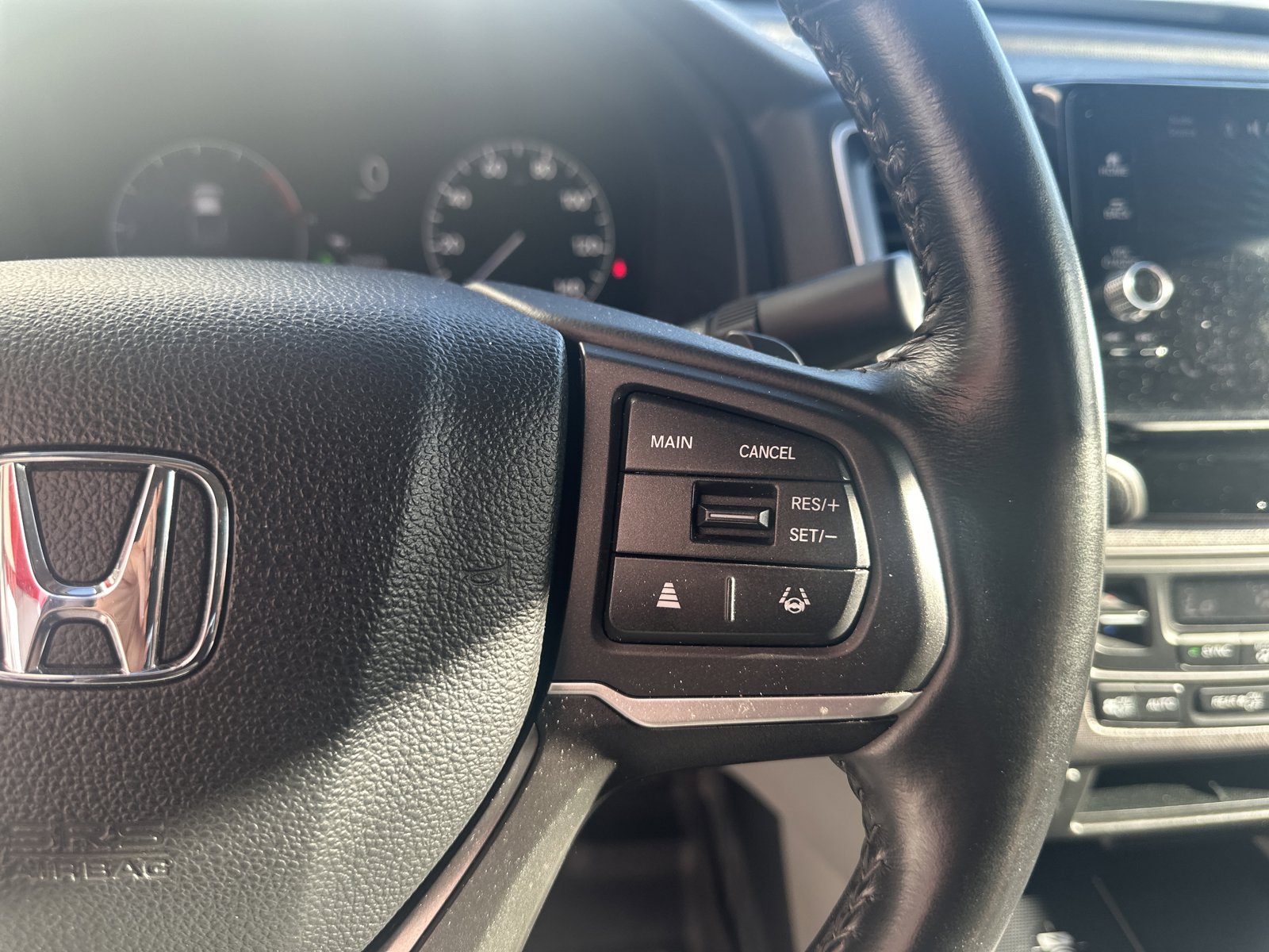Used 2024 Honda Ridgeline RTL image 13