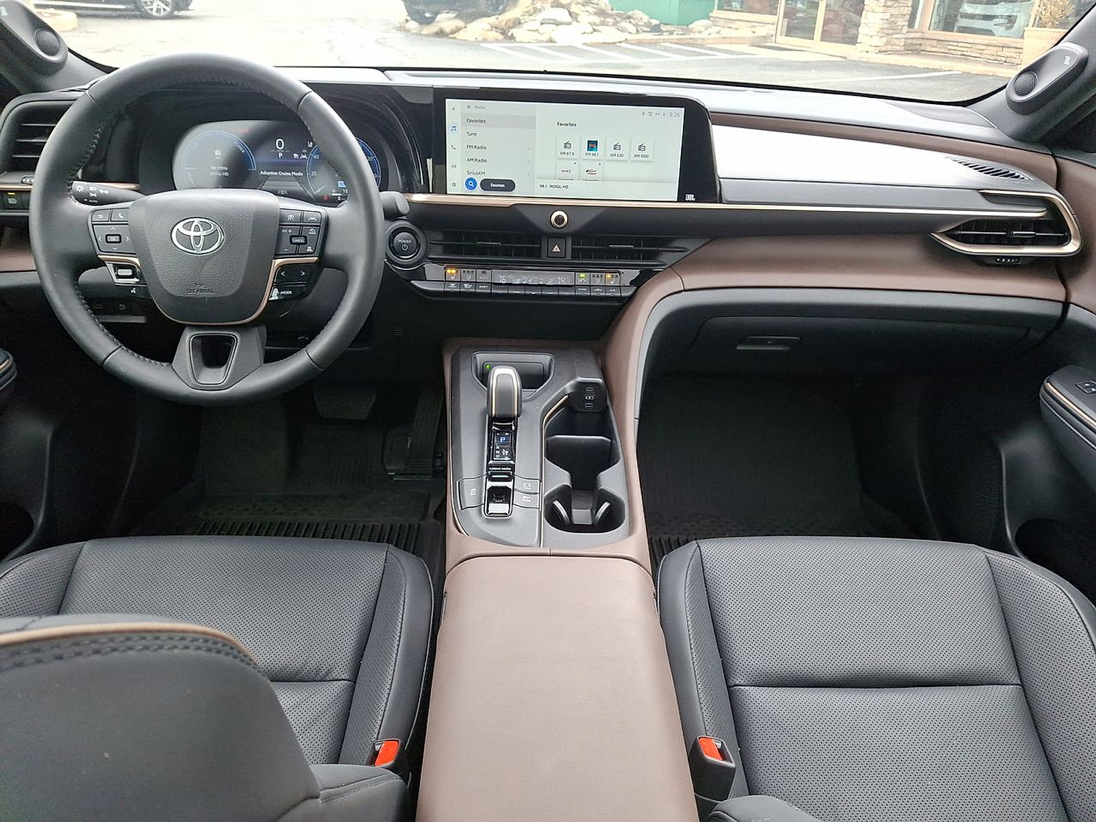 Used 2023 Toyota Crown w/ Advanced Technology Package AWD/4WD image 10