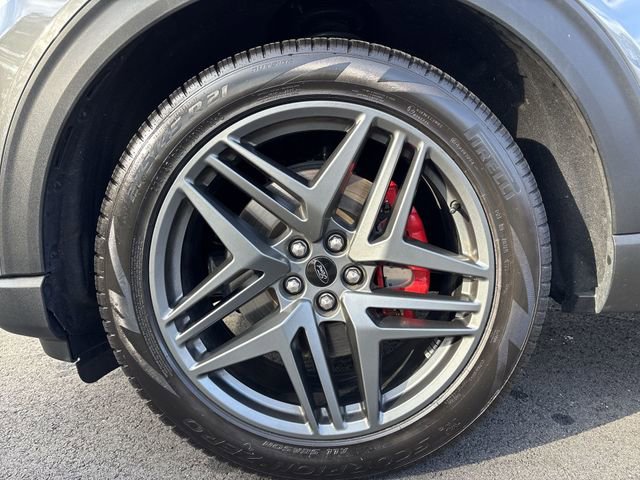 Certified 2025 Ford Explorer ST image 10