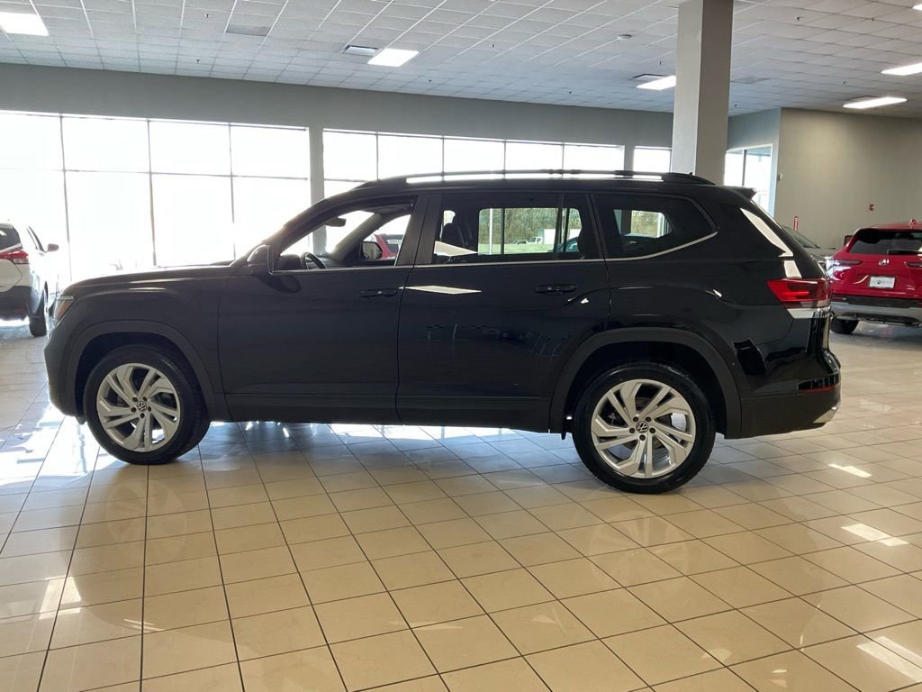 Used 2021 Volkswagen Atlas SE w/ Panoramic Sunroof Package image 4